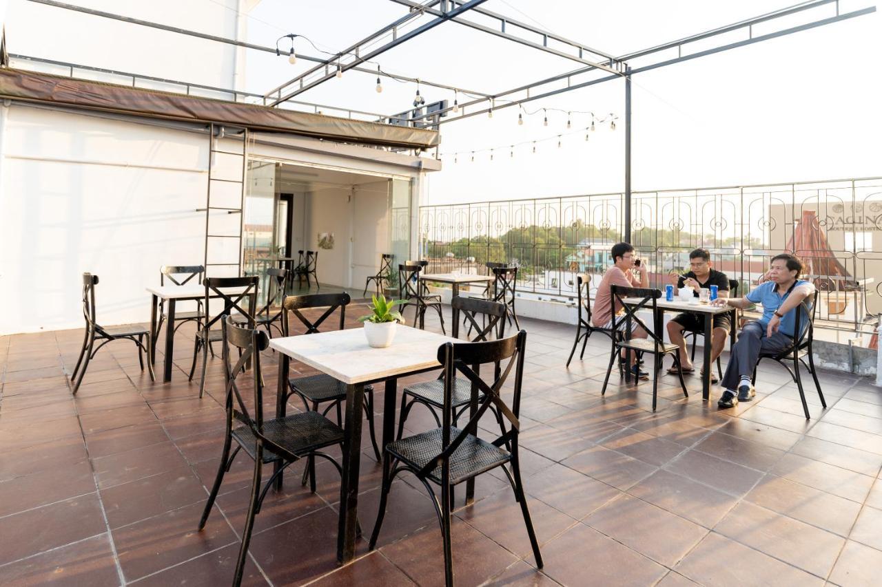 Tan Hoang Minh Hotel Dong Hoi Exteriér fotografie